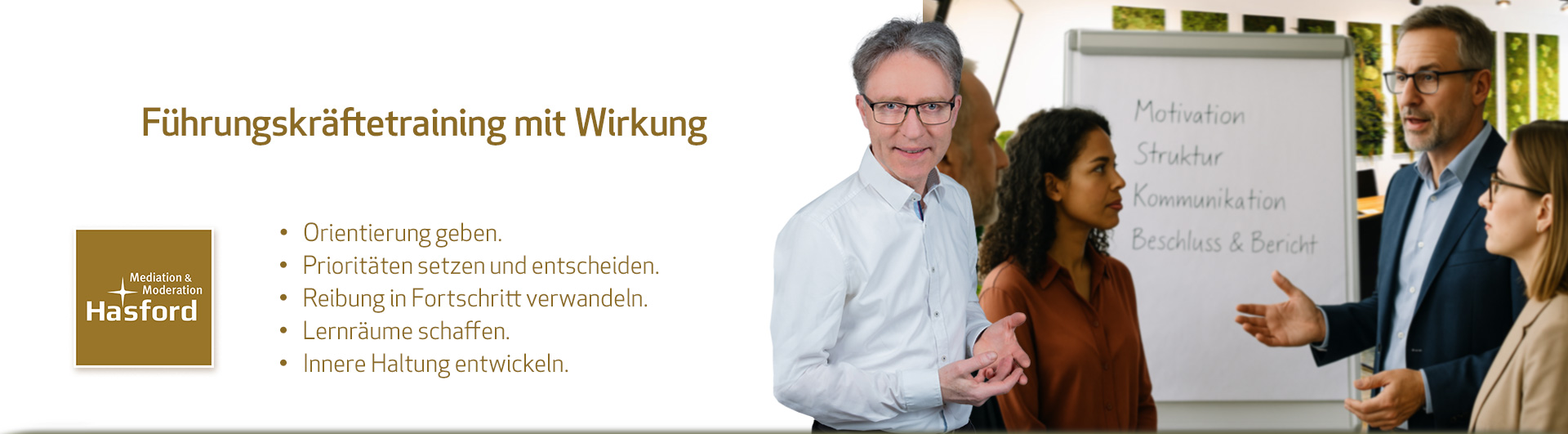Wo kommen Konflikte in der Führung her? Ich stelle häufig fest, dass sich Führungskräfte nicht bewusst sind, dass es zwischen Führen und Managen einen Unterschied gibt. Meistens stecken sie fest in der Dreiteilung des Jobs: Das Erbringen von eigenen Arbeitsleistungen, die Erfüllung des Arbeitsfortschrittes für den Zuständigkeitsbereich gewährleisten, die Entwicklungsräume für Mitarbeitende gestalten. Diese mental zu erfassen und lebendig zu gestalten ist Teil meines Angebots des Führungskräftetrainings mit Wirkung.